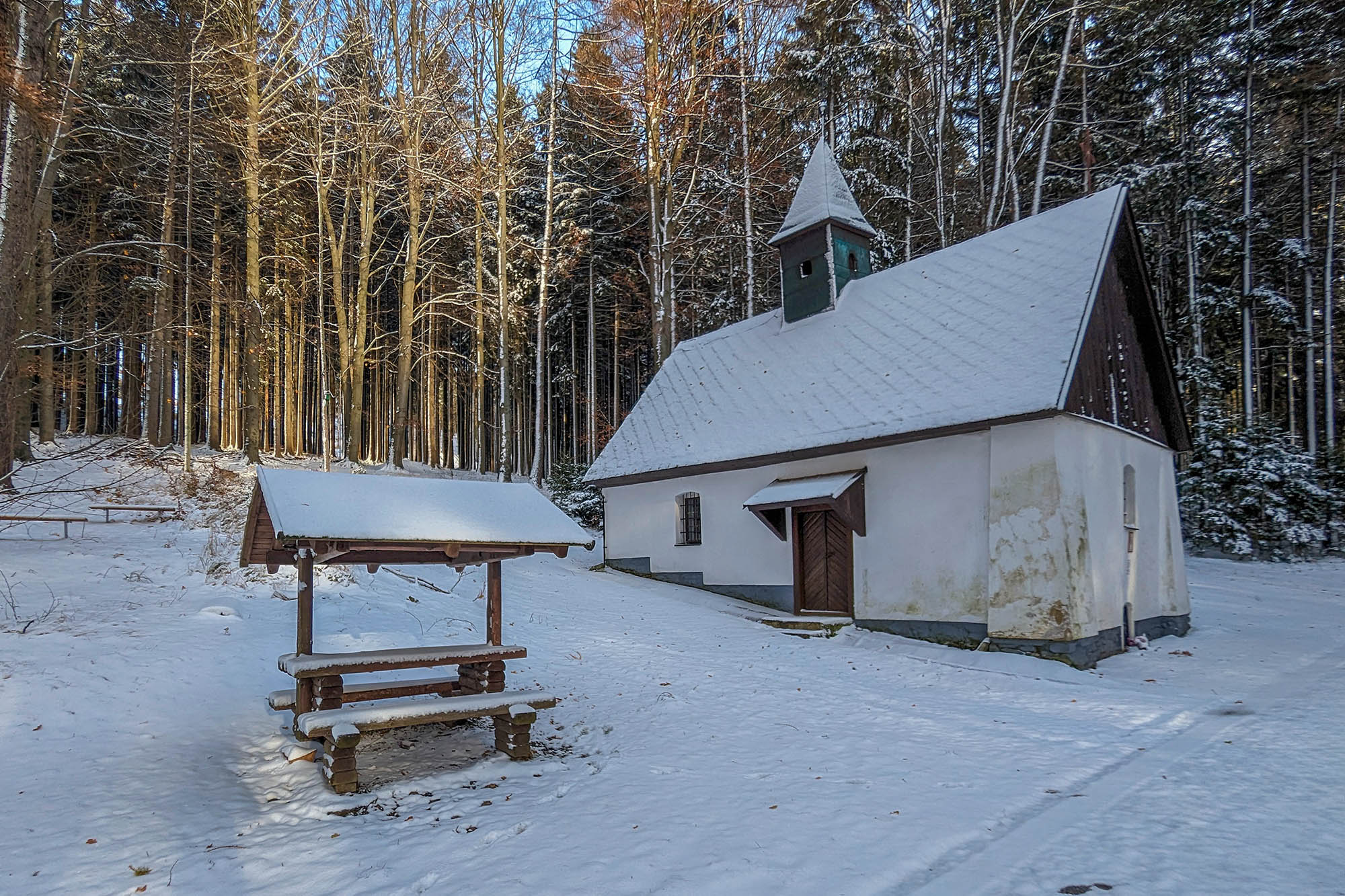 Novoroční výstup na Stražiště, Kaplička pod Stražištěm